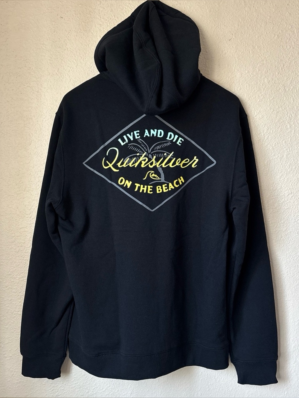 Quiksilver Men's Black Anthracite Casual Pullover Sweatshirt Hoodie, Medium NWT